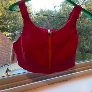 Outdoor Voices Powerhouse Bra (Winecup)